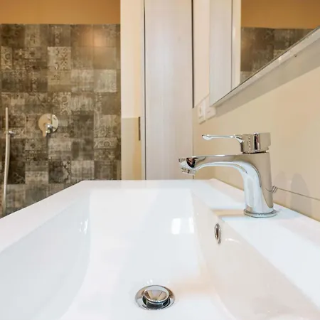 West Side Apartman Bologna