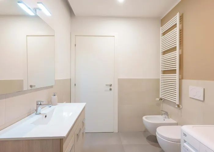 West Side By Lesdomus